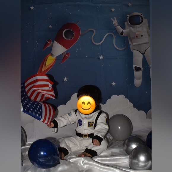 7x5ft Outer Space Photography Backdrop
Universe Planet Star Galaxy Astro… - Picture 4 of 5